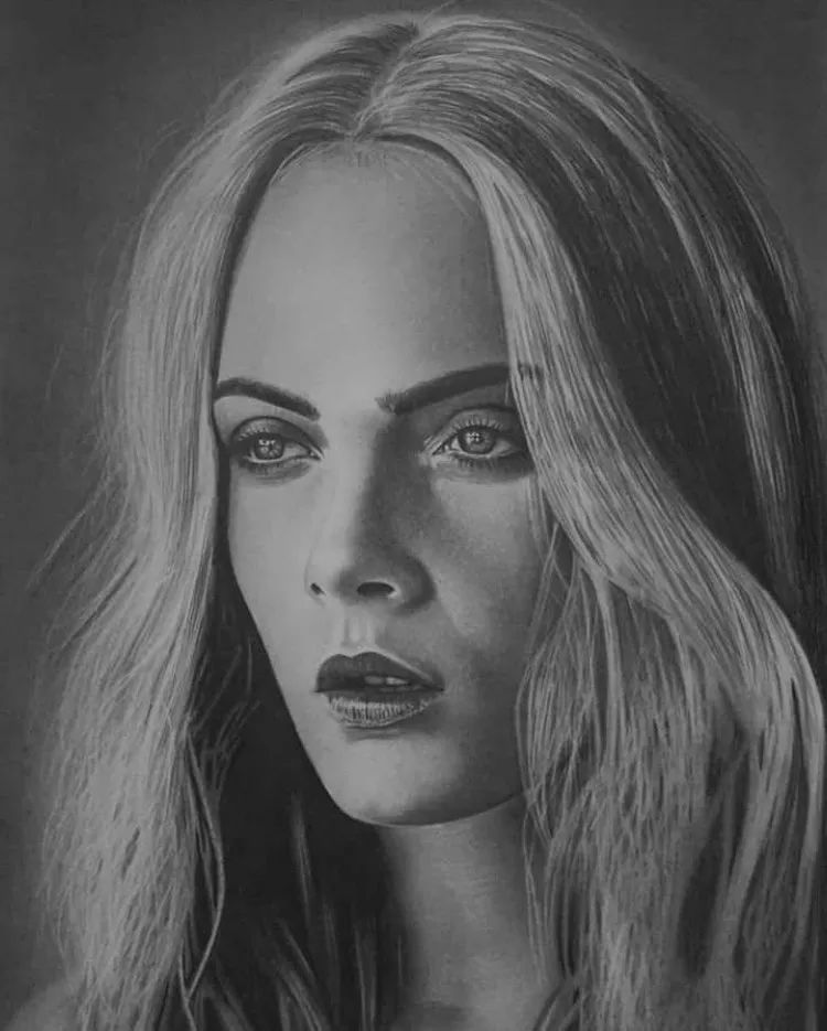 一支筆征服全世界！他天生沒有手掌，20年畫上萬張畫，人們看到他的畫作都直言「不敢相信自己的眼睛」