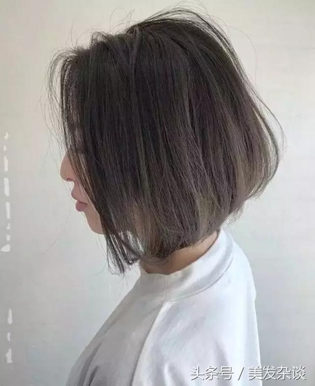 2025年「新燙髪20款」款款洋氣又滿意，美得就像一幅畫！非常適合最親愛的麻麻