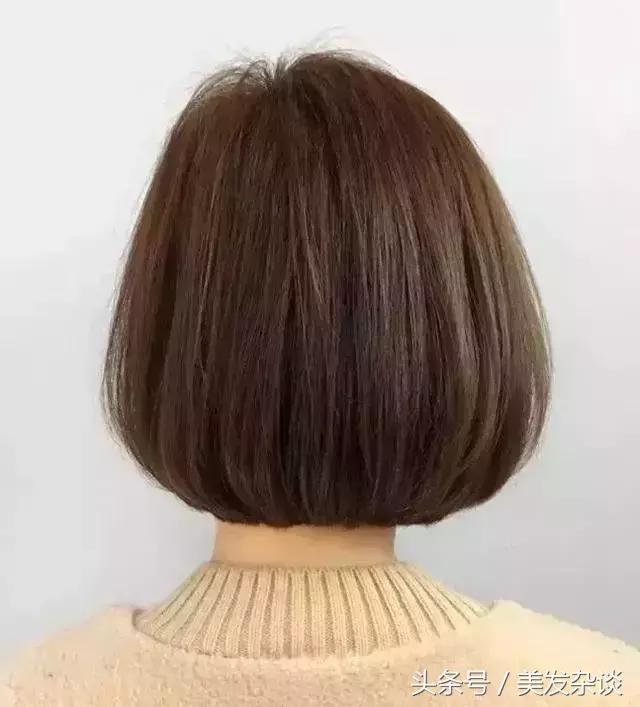 2025年「新燙髪20款」款款洋氣又滿意，美得就像一幅畫！非常適合最親愛的麻麻