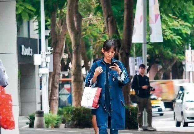 老公背景強大！陳意涵「挺6個月孕肚」被偷拍　「四肢纖細依舊娃娃臉」看不出是孕婦