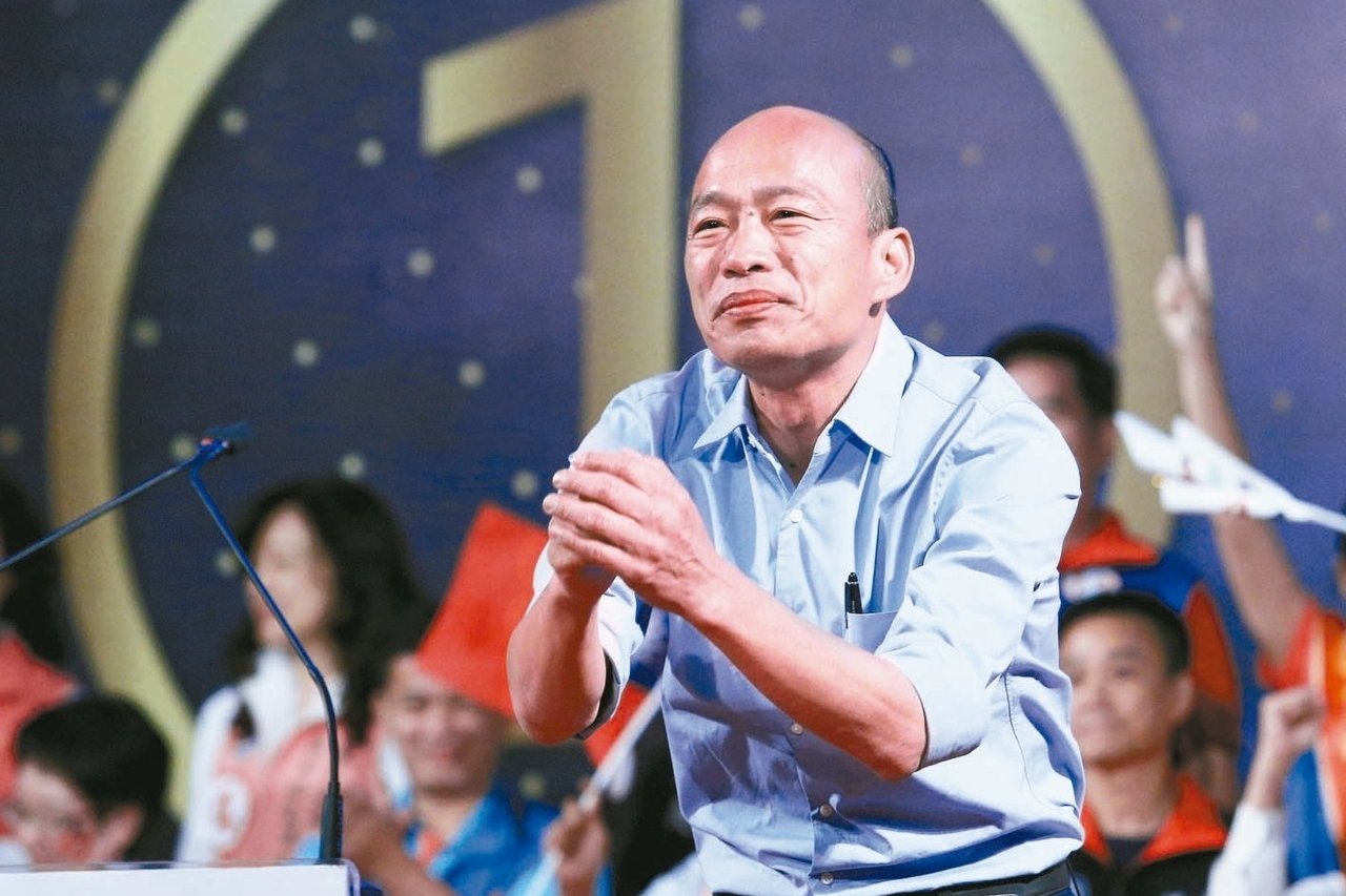 韓流太強？中國釋出善意「揪900團衝高雄」　六合夜市「翻身賺爽爽」網友：完蛋了