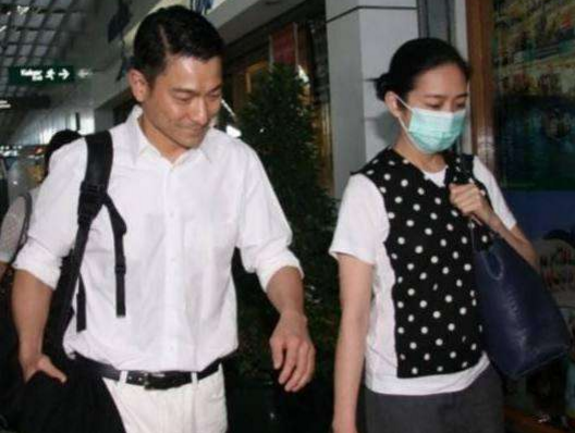 朱麗倩老照片曝光,女兒像極媽媽模樣,終於明白劉德華為何不選擇關之琳,網友:差距不是一般大 !