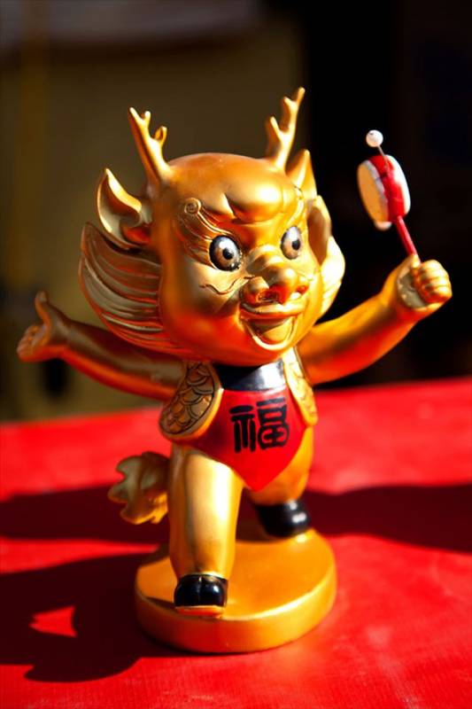 5大生肖天生「皇帝命」，再窮也能變龍鳳，馬上要暴富