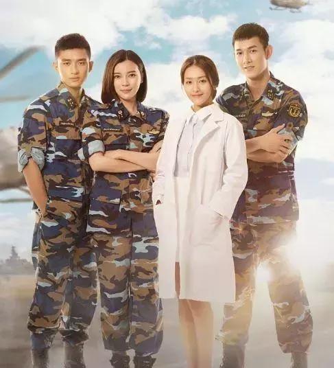越南版《太陽的後裔》男女高顏值驚人！ 網友推「不輸宋仲基、宋慧喬」但經典橋段卻有些尷尬