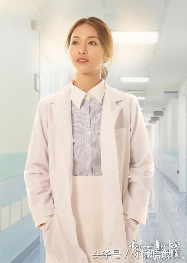越南版《太陽的後裔》男女高顏值驚人！ 網友推「不輸宋仲基、宋慧喬」但經典橋段卻有些尷尬
