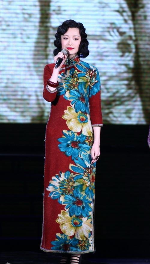 當明星遇見旗袍!朱茵柔美,賈靜雯驚艷,林青霞有韻味!稚氣未脫的歐陽娜娜,你喜歡嗎?