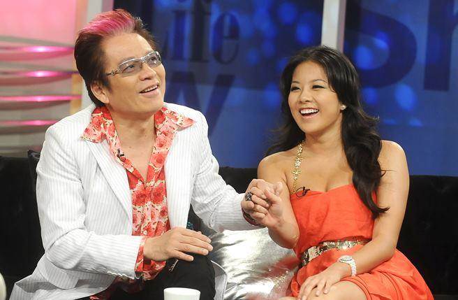 高凌風走了4年...女兒「闖進好萊塢」!曾靠「端盤子、開Uber打工度日」苦熬成亞洲之光