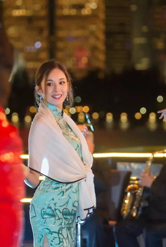 當明星遇見旗袍!朱茵柔美,賈靜雯驚艷,林青霞有韻味!稚氣未脫的歐陽娜娜,你喜歡嗎?