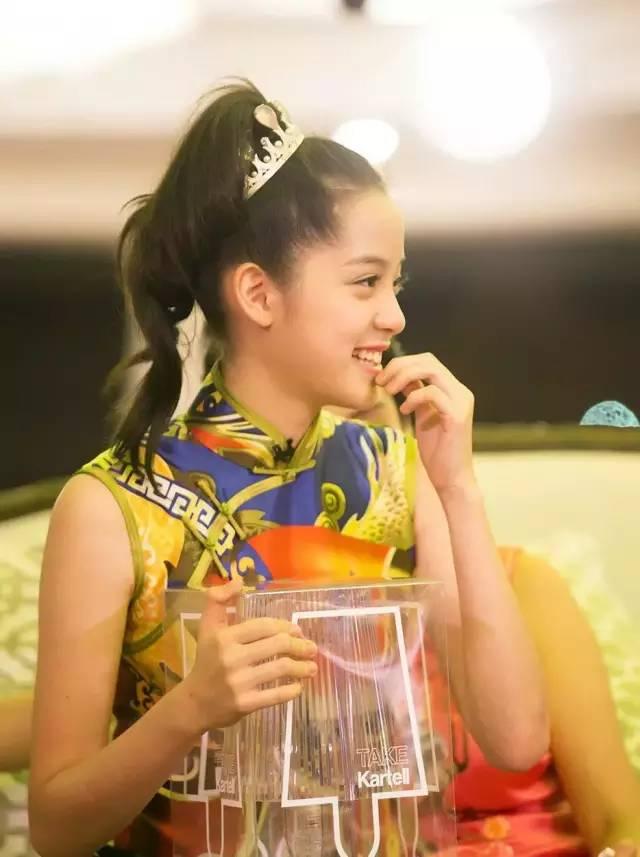 當明星遇見旗袍!朱茵柔美,賈靜雯驚艷,林青霞有韻味!稚氣未脫的歐陽娜娜,你喜歡嗎?