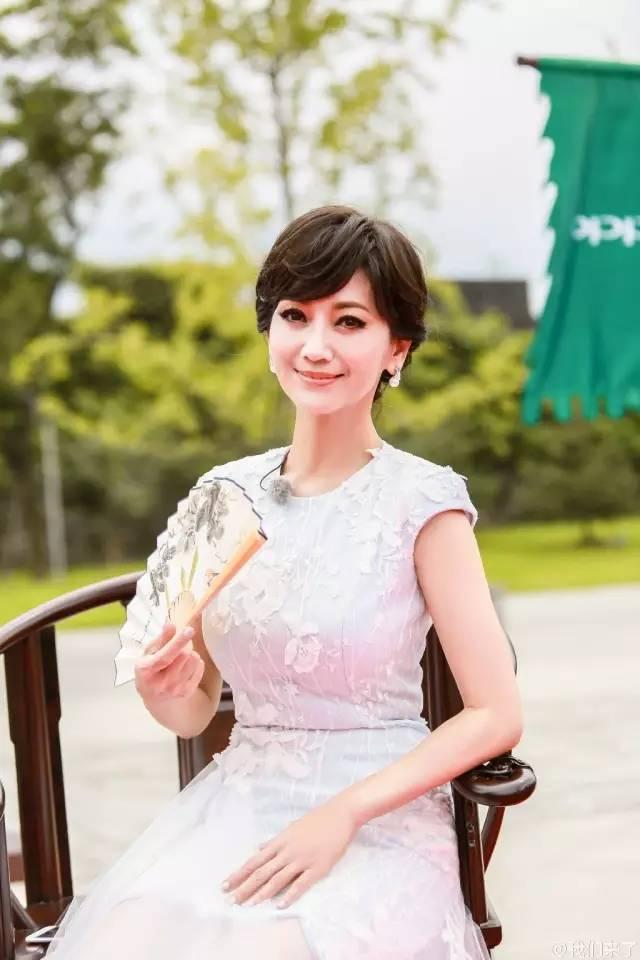 當明星遇見旗袍!朱茵柔美,賈靜雯驚艷,林青霞有韻味!稚氣未脫的歐陽娜娜,你喜歡嗎?