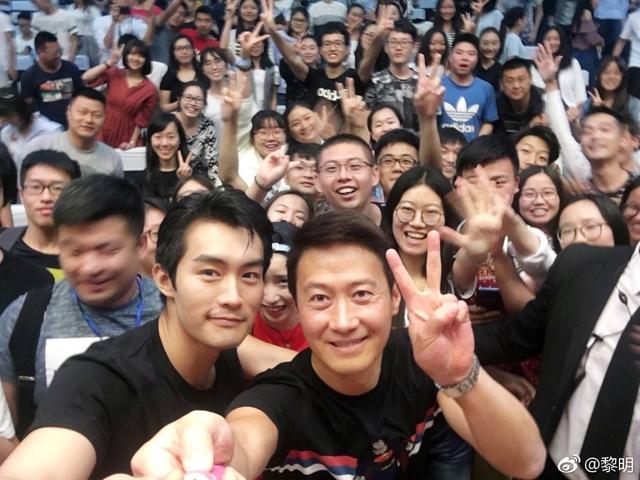 「四大天王」卸妝之後的樣子,原來保養得最好的是他!