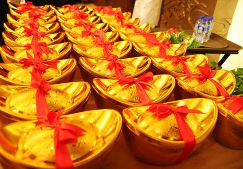 年末財大氣粗！這6個生肖，11月黴運纏身，12月轉運發大財！