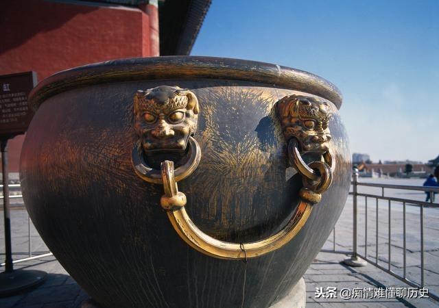 故宮一水缸，裡面的水為何600年不結冰？不得不佩服古人的智慧！