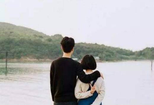 夫妻冷戰，小叔子常來家洗澡，妻子直接關氣，隔天看到浴室垃圾桶，軟在地上！