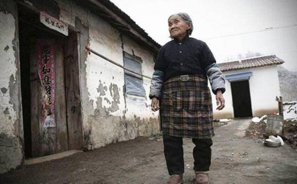 娘在家在，爸在天在！當「爸媽不在了」，你還會回娘家嗎？