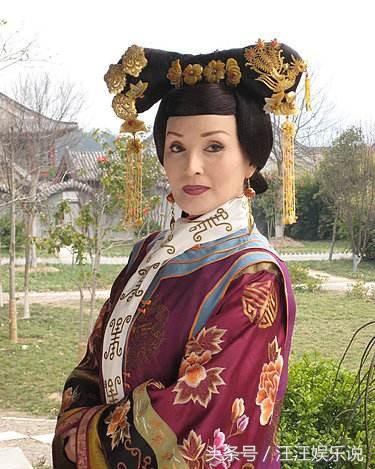 「金牌太后」曾遭背叛失婚! 狠斷22年婚姻「沒臉見人」 如今70歲凍齡感謝她幫還情債