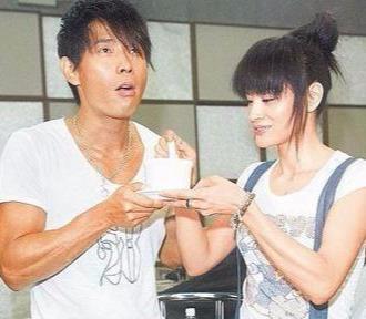 再愛一次！ 他曾「成名後拋棄妻子」  他們時隔11年上演「世紀大復合」：破鏡重圓更懂珍惜