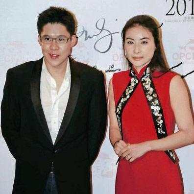 瞞了14年,郭晶晶父母身份大曝光,網友:難怪人人都說霍啟剛高攀