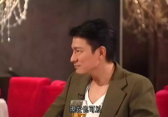 她是金庸心中「最美的小龍女」劉德華曾跪地獻花！如今「與他再不相見」皈依佛門孤獨終老...