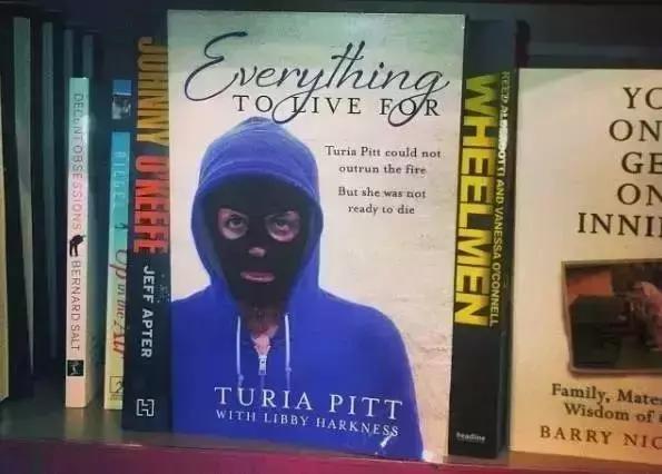 這個男孩誕生轟動了全世界，被稱作「奇迹之子」！因為他爸是全球最帥的男人，最牛的老公！