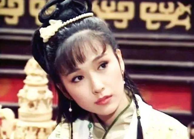 曾是「台灣第一媳婦」！出道28年演活無數「苦情女主角」  如今52歲美得優雅自然
