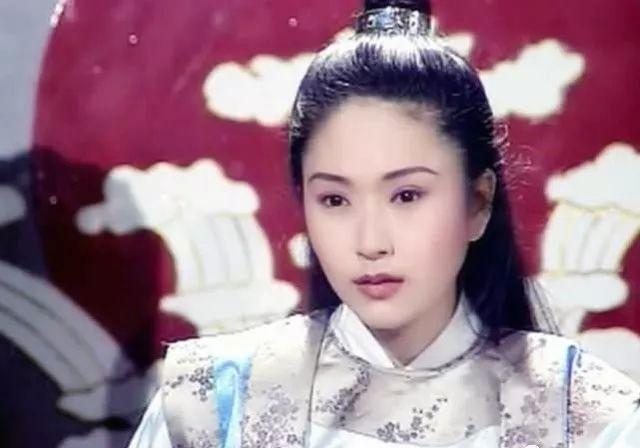 曾是「台灣第一媳婦」！出道28年演活無數「苦情女主角」  如今52歲美得優雅自然