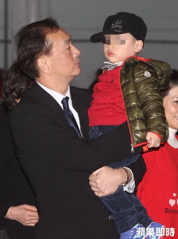 扛裕隆4000億資產！嚴凱泰「留下兩幼子走了」遺言已交代好　發聲明「集團將由她接手」完成使命