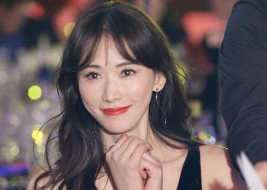 盤點「年過40還沒結婚的五位女星」個個貌美如花　網友：她們堪稱凍齡女神！