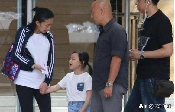 劉德華女兒近照曝光,難怪一直不願意公開女兒的長相,網友:劉天王的基因果然不是假的