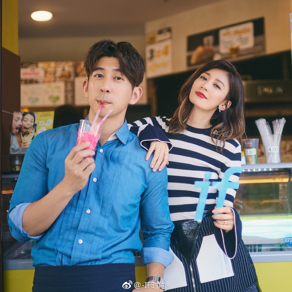 賈靜雯4套嫁衣!蕾絲滾邊「大秀深V美背」散發女王氣勢 最後「星空婚紗超美」讓尪整晚親不停