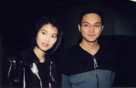 有種愛叫張智霖袁詠儀!相戀26年「驚傳婚變」? 她甜喊:「愛馬仕治不好我壞脾氣,但你能」