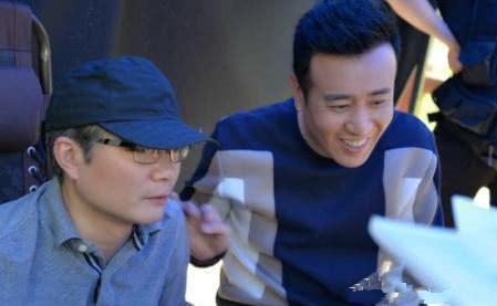 最帥大叔！「跑7年龍套」演劉備走紅　如今40歲事業當紅「妻子美貌出眾」