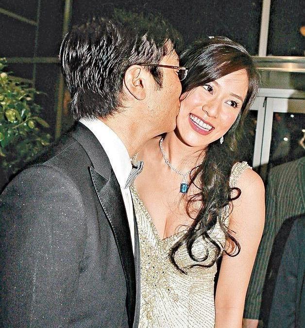 「千億媳婦」婚後連生2子2女被老公寵上天　「13年豪門生活人人稱羨」私下超有愛心