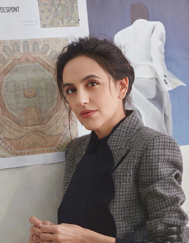 劉燁炫妻「童年照」從小美到大　如今39歲照樣少女感十足！