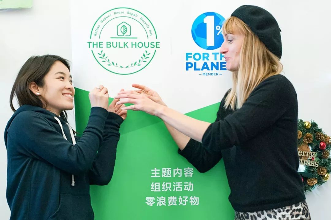 甘願放棄高薪！一對情侶「3年零收入、不消費」除了房租沒有支出　最後竟成功開店：零浪費生活