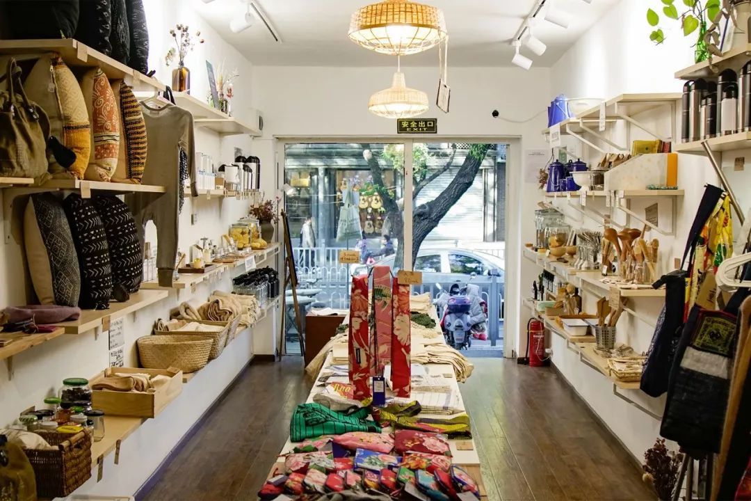 甘願放棄高薪！一對情侶「3年零收入、不消費」除了房租沒有支出　最後竟成功開店：零浪費生活