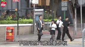 神仙比例？周潤發身材比例太好「真實身高讓人驚訝」  鄭少秋「逆天長腿」光走路就帥成一陣風