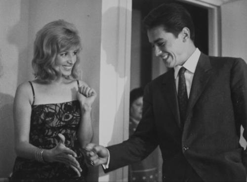 曾有「法國第一美男子」之稱！他最接近完美卻「在感情中大敗」  如今83歲仍孤單一人...