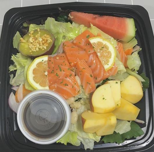 84KG肉肉韓妞「胖到連脖子都不見」被朋友笑！短短6個月「甩肉30KG變身電眼女神」顏值不輸女明星