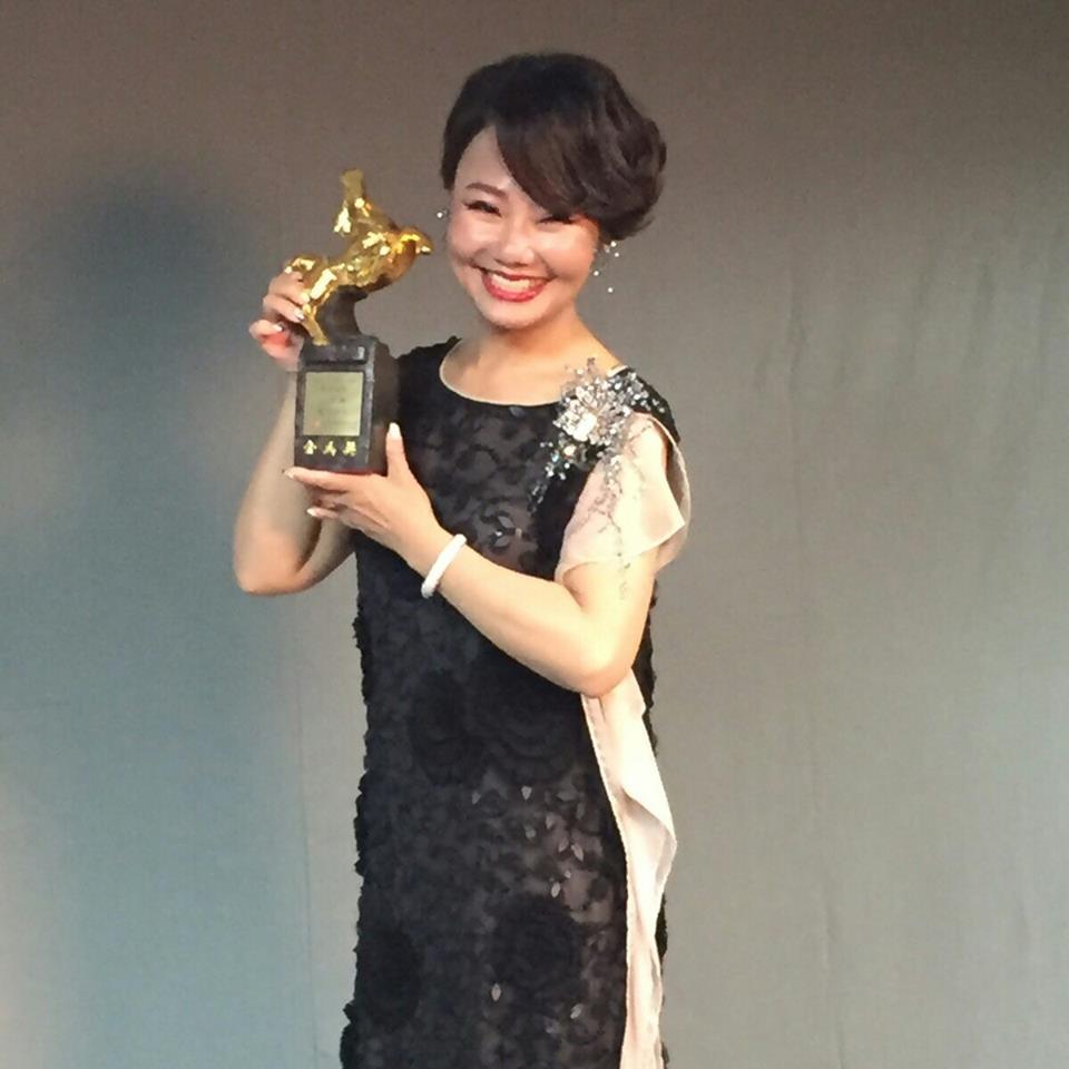 呂雪鳳淚憶「每天醒來就是掙錢」為家人還債50年 離婚後「扛一家七口責任」無怨悔