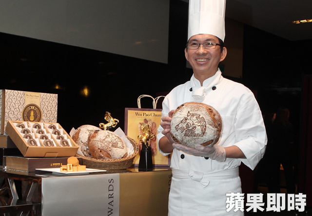 吳寶春低薪壓榨？19年員工站出來挺他「領26K很滿意」　網友肉搜「根本是大咖」：你真敢說