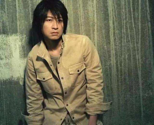 游鴻明因女兒再爆紅！ 19歲愛女「逆天顏值」美到驚艷網友　他從情歌王子變「國民岳父」