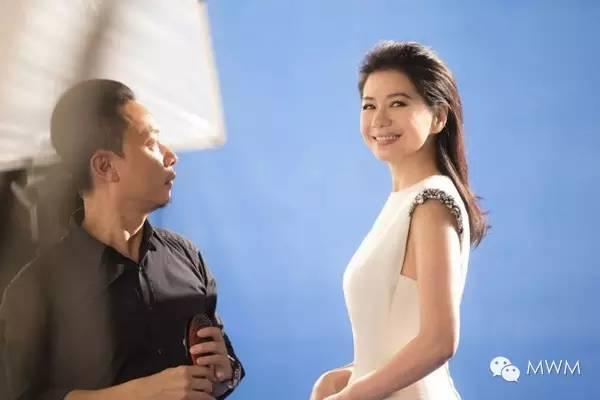 58歲鍾楚紅素顏照曝光,滿臉皺紋毫不在意,堅持不整容、不修圖:最美的女人,就是呈現最真實自己