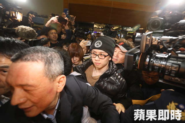 孫安佐被關9個月「回台灣只有一個要求」　孫鵬面露難色「拗不過兒子」網嘆：真的很寵他