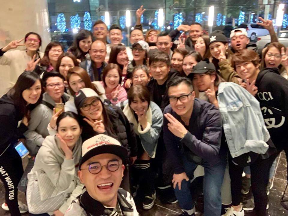 小禎超狂慶生！主題服裝趴「一套50萬」嗨翻　美到藍心湄、陳美鳳直喊：壽星超正　