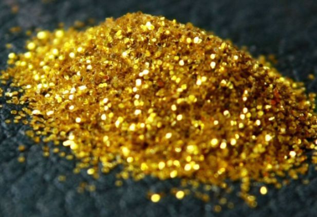 女子救條蛇，蛇報恩吐出一物，幾個月後，女子卻葬於蛇腹！