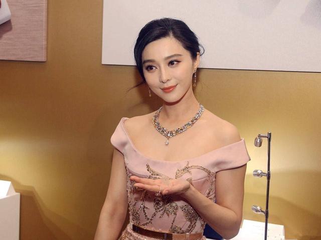 趙麗穎的親弟弟，楊穎的親弟弟，范冰冰的親弟弟，其中「最出名的卻是他」！