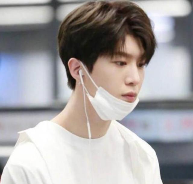 趙麗穎的親弟弟，楊穎的親弟弟，范冰冰的親弟弟，其中「最出名的卻是他」！