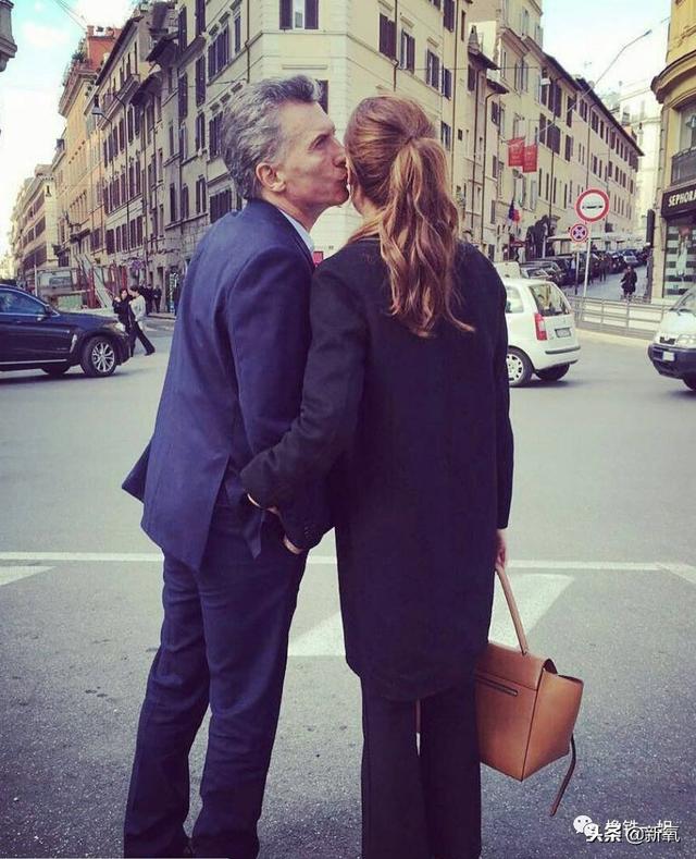 35歲的單親媽媽，健身房遇真愛，對方是國家總統，獨對她著迷：看完全身照明白了！