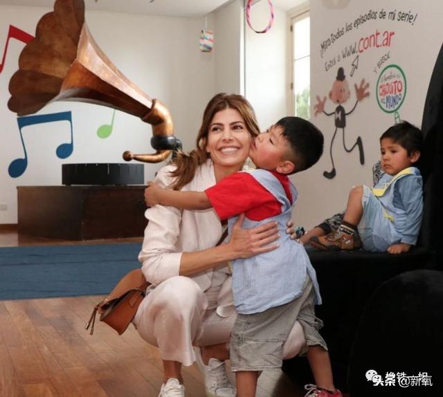 35歲的單親媽媽，健身房遇真愛，對方是國家總統，獨對她著迷：看完全身照明白了！